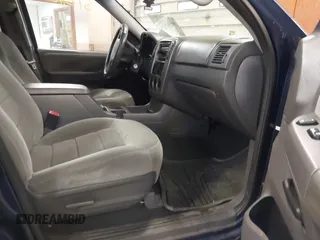 2005 Ford Explorer XLT с VIN 1FMZU73K15UB44508, выставлен на аукционе IAAI как лот 42151286 с пробегом 174 202 миль миль и . История ставок и продаж доступна на DreamBid. Изображение 5.