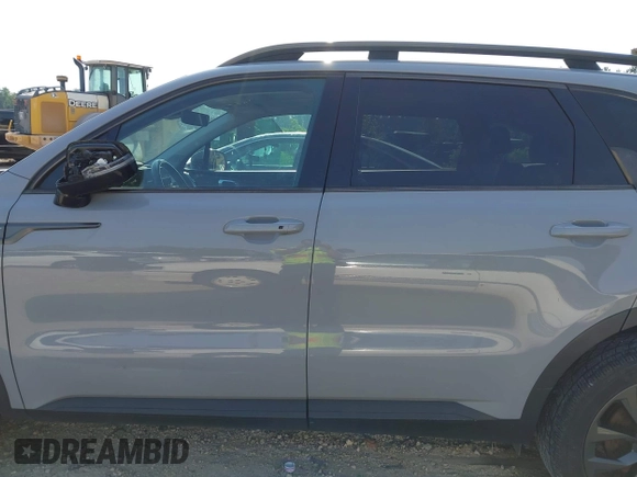2022 Kia Sorento SX z VIN 5XYRKDLF8NG107713, wystawiony jako IAAI lot #42286802 z przebiegiem 53 718 mil mil oraz . Historia ofert i sprzedaży dostępna na DreamBid. Obrazek 14.