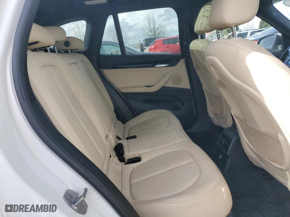 2016 BMW X1 xDrive28i with VIN WBXHT3C32GP886229, listed as a Copart auction lot 45730835 with 137,858 mi miles and Salvage Title. Bid and sale history available at carsss.com. Image 11.