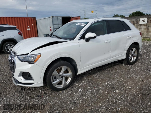 2022 Audi Q3 Premium with VIN WA1AUCF30N1122218, listed as a Copart auction lot 76286484 with 25,575 mi miles and Non Repairable. Bid and sale history available at carsss.com. Image 1.