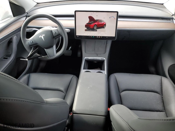 2024 Tesla Model Y Long Range with VIN 7SAYGAEE8RF081789, listed as a Copart auction lot 87361764 with 11,690 mi miles and Salvage Title. Bid and sale history available at carsss.com. Image 8.