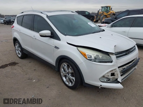 2015 Ford Escape Titanium with VIN 1FMCU0J98FUC07537, listed as a IAAI auction lot 41440462 with 233,924 mi miles. Bid and sale history available at carsss.com. Image 1.