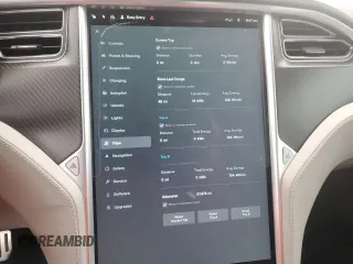 2016 Tesla Model S 90D z VIN 5YJSA1E47GF129744, wystawiony jako Copart lot #47797395 z przebiegiem 87 678 mil mil oraz Szkoda całkowita • Salvage title. Historia ofert i sprzedaży dostępna na DreamBid. Obrazek 9.