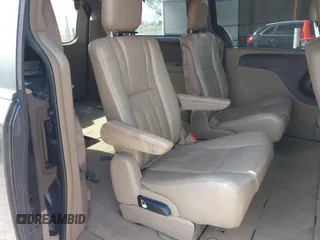 2015 Chrysler Town & Country Touring L with VIN 2C4RC1CG4FR509973, listed as a IAAI auction lot 42121743 with 199,183 mi miles and . Bid and sale history available at carsss.com. Image 8.