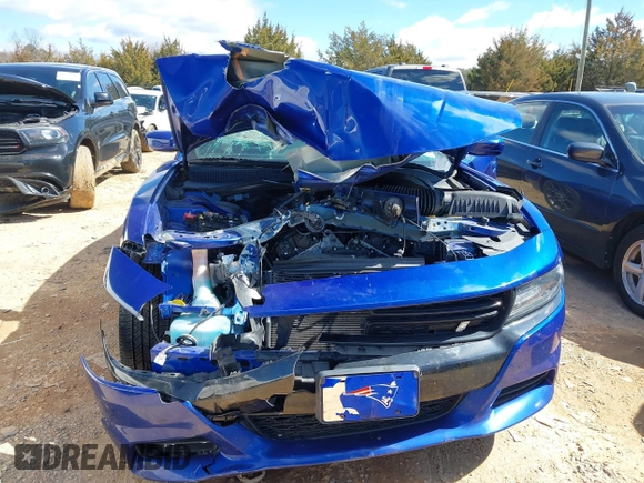 2018 Dodge Charger GT with VIN 2C3CDXJG1JH207813, listed as a IAAI auction lot 41718767 with 72,287 mi miles. Bid and sale history available at carsss.com. Image 6.