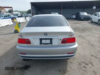 2002 BMW 3 Series 330Ci with VIN WBABN53492JU28231, listed as a IAAI auction lot 41841465 with 107,510 mi miles and . Bid and sale history available at carsss.com. Image 17.