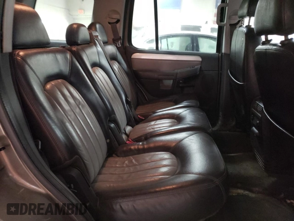2004 Mercury Mountaineer Convenience z VIN 4M2ZU86K74UJ02231, wystawiony jako Copart lot #76743034 z przebiegiem 201 855 mil mil oraz Szkoda całkowita • Salvage title. Historia ofert i sprzedaży dostępna na DreamBid. Obrazek 10.