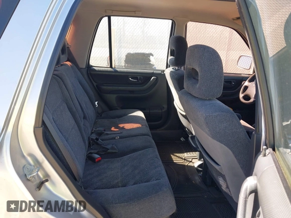 1999 Honda CR-V EX with VIN JHLRD1867XC060816, listed as a IAAI auction lot 41823958 with 220,322 mi miles. Bid and sale history available at carsss.com. Image 8.