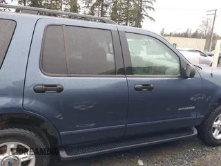 2004 Ford Explorer XLT z VIN 1FMZU73W74UA87569, wystawiony jako IAAI lot #41648204 z przebiegiem 194 422 mil mil oraz . Historia ofert i sprzedaży dostępna na DreamBid. Obrazek 13.