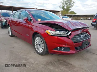 2016 Ford Fusion Energi SE Luxury with VIN 3FA6P0PU9GR270505, listed as a IAAI auction lot 41171578 with 105,825 mi miles. Bid and sale history available at carsss.com. Image 1.