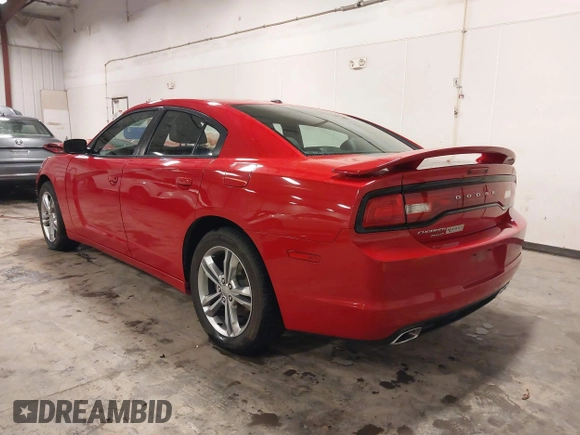 2013 Dodge Charger SXT z VIN 2C3CDXJG6DH528802, wystawiony jako IAAI lot #42172409 z przebiegiem 77 107 mil mil oraz . Historia ofert i sprzedaży dostępna na DreamBid. Obrazek 3.
