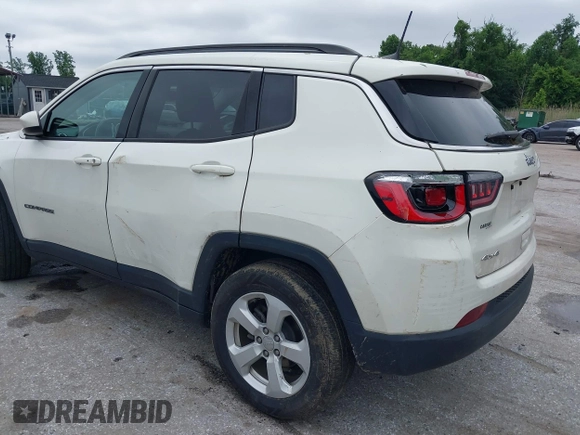 2018 Jeep Compass Altitude с VIN 3C4NJDBB3JT307885, выставлен на аукционе IAAI как лот 42372222 с пробегом 77 522 миль миль и . История ставок и продаж доступна на DreamBid. Изображение 17.