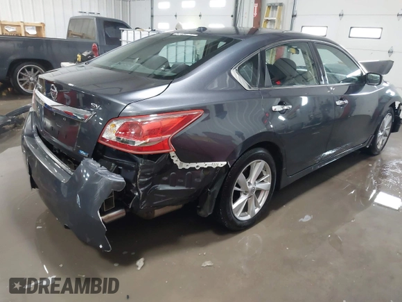 2013 Nissan Altima SV with VIN 1N4AL3AP0DN438198, listed as a IAAI auction lot 41267612 with 152,759 mi miles and . Bid and sale history available at DreamBid. Image 4.