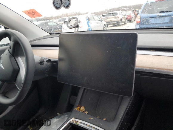 2021 Tesla Model Y Long Range with VIN 5YJYGDEE0MF265423, listed as a Copart auction lot 50298545 with Not Provided miles and Non Repairable. Bid and sale history available at DreamBid. Image 9.