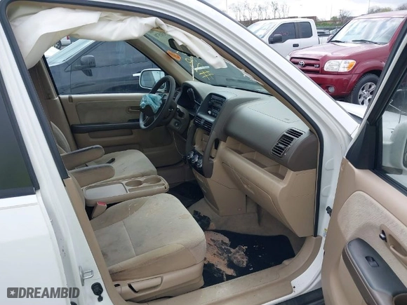 2005 Honda CR-V EX with VIN JHLRD78835C002896, listed as a IAAI auction lot 41931570 with 288,478 mi miles. Bid and sale history available at carsss.com. Image 5.