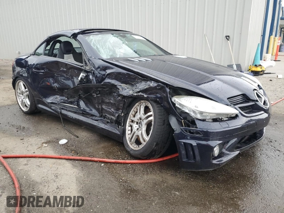 2007 Mercedes-Benz SLK-Class 5.5L AMG with VIN WDBWK73FX7F144982, listed as a Copart auction lot 81368744 with 0 mi miles and Salvage Title. Bid and sale history available at carsss.com. Image 4.