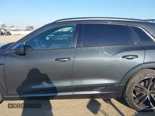 2019 Audi e-tron Prestige with VIN WA1VAAGE6KB016070, listed as a IAAI auction lot 42655490 with 78,384 mi miles and . Bid and sale history available at DreamBid. Image 14.