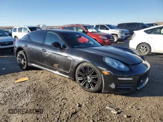 2015 Porsche Panamera 4 z VIN WP0AA2A73FL006861, wystawiony jako Copart lot #87759615 z przebiegiem 89 383 mil mil oraz Szkoda całkowita • Salvage title. Historia ofert i sprzedaży dostępna na DreamBid. Obrazek 4.
