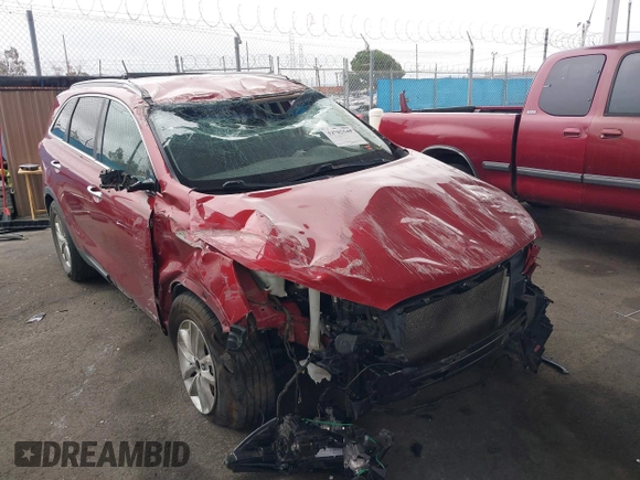 2016 Kia Sorento LX with VIN 5XYPGDA56GG134690, listed as a IAAI auction lot 41785549 with 131,471 mi miles. Bid and sale history available at carsss.com. Image 1.