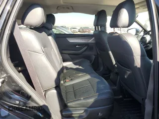 2024 Mazda CX-90 3.3 Turbo S with VIN JM3KK1HC4R1125797, listed as a Copart auction lot 44030425 with 0 mi miles and Salvage Title. Bid and sale history available at carsss.com. Image 11.