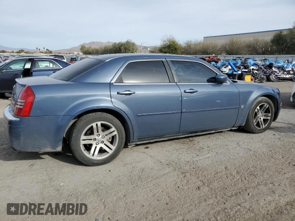2007 Chrysler 300 C z VIN 2C3KA63H57H790772, wystawiony jako Copart lot #50150225 z przebiegiem 187 800 mil mil oraz Szkoda całkowita • Salvage title. Historia ofert i sprzedaży dostępna na DreamBid. Obrazek 3.