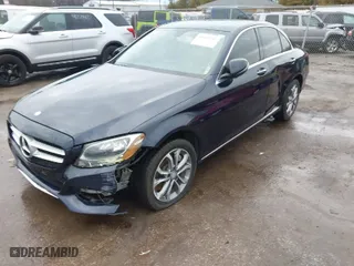 2016 Mercedes-Benz C-Class C 300 Luxury with VIN 55SWF4KB5GU105917, listed as a IAAI auction lot 41697197 with 91,783 mi miles. Bid and sale history available at carsss.com. Image 6.