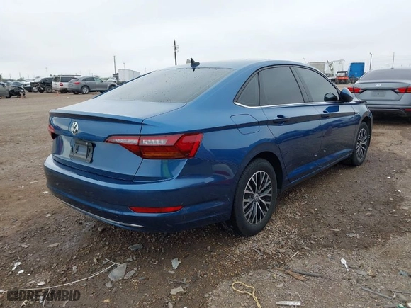 2019 Volkswagen Jetta SEL with VIN 3VWE57BU1KM097853, listed as a IAAI auction lot 41215891 with 92,836 mi miles. Bid and sale history available at carsss.com. Image 4.
