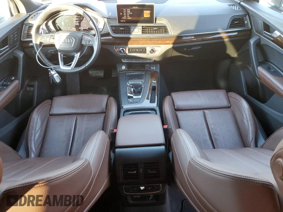 2020 Audi Q5 Premium Plus с VIN WA1E2AFY1L2043283, выставлен на аукционе Copart как лот 84798364 с пробегом 44 261 миль миль и Списание • Salvage title. История ставок и продаж доступна на DreamBid. Изображение 8.