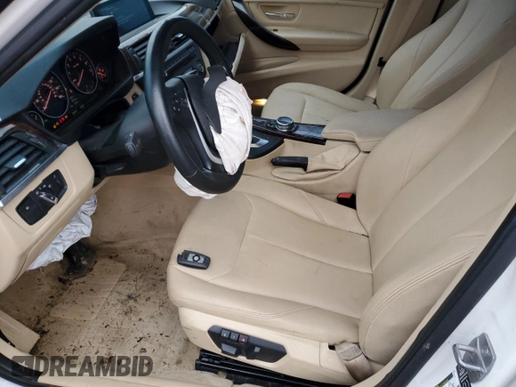 2014 BMW 3 Series 328i xDrive with VIN WBA3B3C52EJ981592, listed as a Copart auction lot 81145484 with 86,247 mi miles and Salvage Title. Bid and sale history available at carsss.com. Image 7.