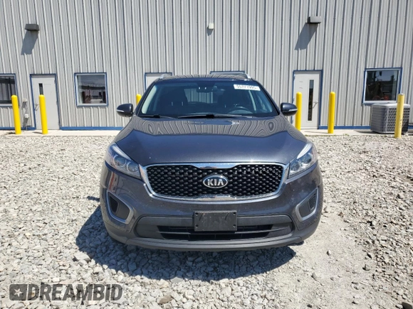 2016 Kia Sorento LX with VIN 5XYPG4A33GG005305, listed as a Copart auction lot 55771995 with 127,874 mi miles and Clean Title. Bid and sale history available at carsss.com. Image 5.