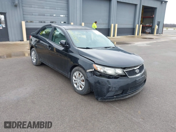 2010 Kia Forte EX z VIN KNAFU4A24A5053811, wystawiony jako IAAI lot #41902815 z przebiegiem 149 868 mil mil oraz . Historia ofert i sprzedaży dostępna na DreamBid. Obrazek 1.