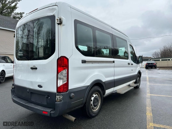2016 Ford Transit Wagon XL with VIN 1FDZX2CM4GKA08643, listed as a Copart auction lot 53084025 with 277,668 mi miles and Clean Title. Bid and sale history available at carsss.com. Image 3.