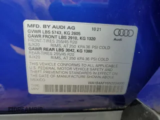 2022 Audi SQ5 Premium Plus z VIN WA1B4AFY6N2034000, wystawiony jako Copart lot #58552245 z przebiegiem 14 892 mil mil oraz Szkody całkowita. Historia ofert i sprzedaży dostępna na DreamBid. Obrazek 13.