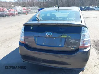 2007 Toyota Prius with VIN JTDKB20U173258165, listed as a IAAI auction lot 42066288 with 219,307 mi miles. Bid and sale history available at carsss.com. Image 6.
