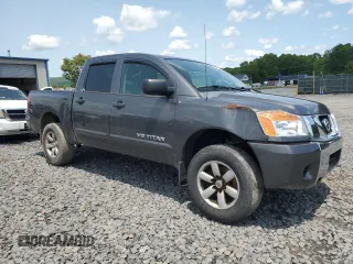 2012 Nissan Titan SV z VIN 1N6AA0EJ9CN325608, wystawiony jako Copart lot #58925565 z przebiegiem 86 967 mil mil oraz Szkoda całkowita • Salvage title. Historia ofert i sprzedaży dostępna na DreamBid. Obrazek 4.