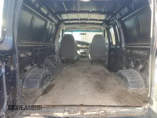 2006 Ford Econoline Cargo с VIN 1FTRE14W86HB02458, выставлен на аукционе Copart как лот 52862295 с пробегом 311 513 миль миль и Списание • Salvage title. История ставок и продаж доступна на DreamBid. Изображение 13.