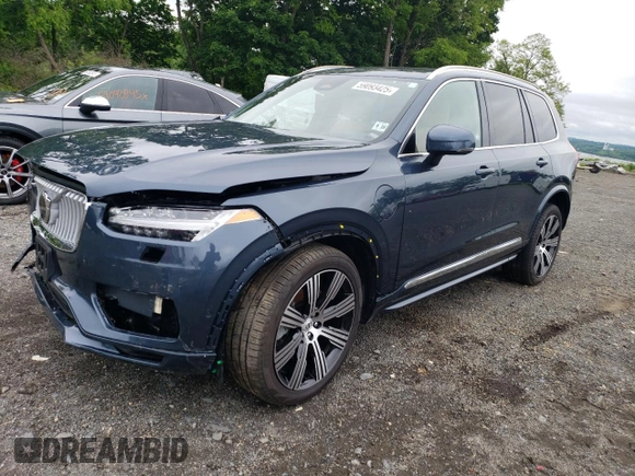 2025 Volvo XC90 Ultra with VIN YV4H60PFXS1305589, listed as a Copart auction lot 59093425 with 7,326 mi miles and Salvage title. Bid and sale history available at DreamBid. Image 1.
