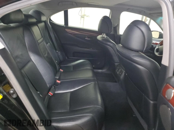 2010 Lexus LS 460 with VIN JTHCL5EFXA5007667, listed as a Copart auction lot 53871835 with 119,216 mi miles and Salvage title. Bid and sale history available at DreamBid. Image 10.