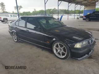 1998 BMW M3 z VIN WBSCD9326WEE09047, wystawiony jako Copart lot #54453485 z przebiegiem 165 827 mil mil oraz Szkody całkowita. Historia ofert i sprzedaży dostępna na DreamBid. Obrazek 4.
