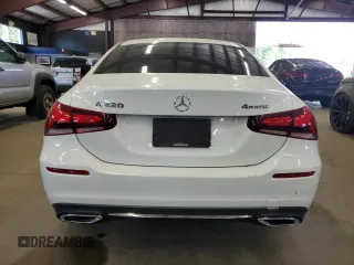 2019 Mercedes-Benz A 220 z VIN WDD3G4FBXKW035563, wystawiony jako Copart lot #57458165 z przebiegiem 79 263 mil mil oraz Czysty tytuł • Clean title. Historia ofert i sprzedaży dostępna na DreamBid. Obrazek 6.