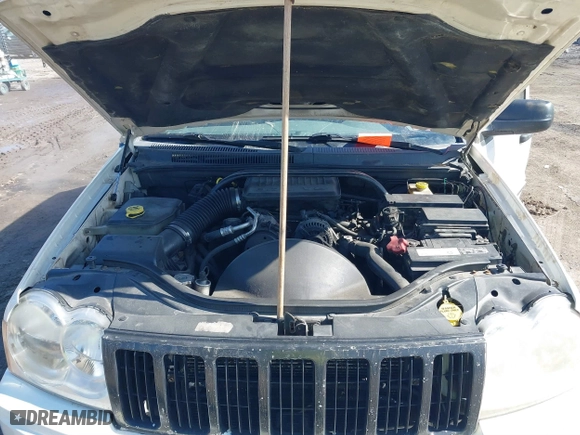 2006 Jeep Grand Cherokee Laredo with VIN 1J4GR48K56C294546, listed as a IAAI auction lot 41672848 with 193,993 mi miles. Bid and sale history available at carsss.com. Image 10.