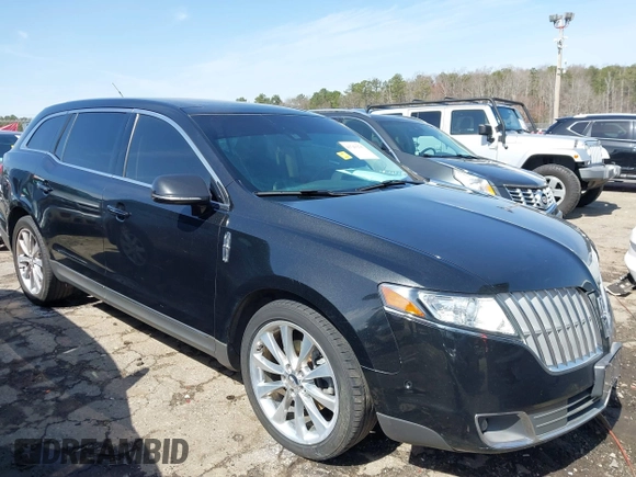 2010 Lincoln MKT EcoBoost with VIN 2LMHJ5AT3ABJ15584, listed as a IAAI auction lot 41743278 with 258,887 mi miles and . Bid and sale history available at DreamBid. Image 13.