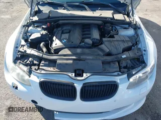 2012 BMW 3 Series 328i with VIN WBAKE5C53CJ106162, listed as a IAAI auction lot 41330065 with 160,624 mi miles and . Bid and sale history available at carsss.com. Image 10.