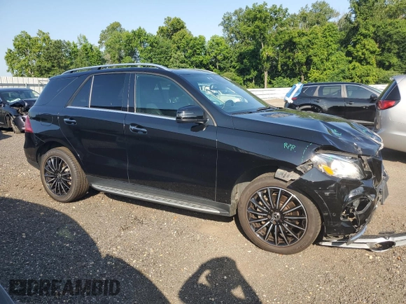 2019 Mercedes-Benz GLE 400 with VIN 4JGDA5GB4KB205696, listed as a Copart auction lot 60955785 with 107,027 mi miles and Salvage title. Bid and sale history available at DreamBid. Image 4.