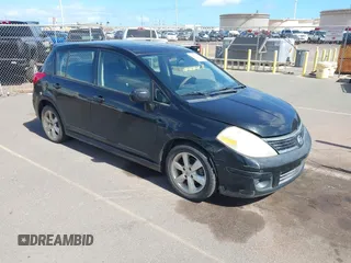 2011 Nissan Versa S с VIN 3N1BC1CP5BL496677, выставлен на аукционе IAAI как лот 42211019 с пробегом 160 706 миль миль и . История ставок и продаж доступна на DreamBid. Изображение 1.