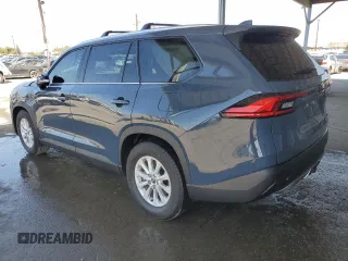 2024 Toyota Highlander XLE with VIN 5TDAAAA58RS013686, listed as a Copart auction lot 52045785 with 11,857 mi miles and Salvage title. Bid and sale history available at DreamBid. Image 2.
