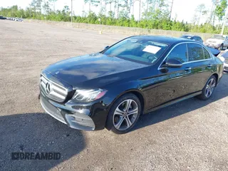 2018 Mercedes-Benz E-Class E 300 with VIN WDDZF4JB5JA474184, listed as a IAAI auction lot 41964703 with 32,278 mi miles. Bid and sale history available at carsss.com. Image 17.
