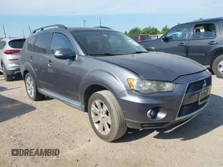 2011 Mitsubishi Outlander SE z VIN JA4AS3AWXBU022418, wystawiony jako IAAI lot #40025021 z przebiegiem 188 695 mil mil oraz . Historia ofert i sprzedaży dostępna na DreamBid. Obrazek 1.