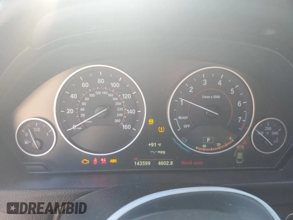 2015 BMW 4 Series 428i with VIN WBA3N3C50FK232924, listed as a Copart auction lot 60427945 with 143,599 mi miles and Salvage title. Bid and sale history available at DreamBid. Image 9.