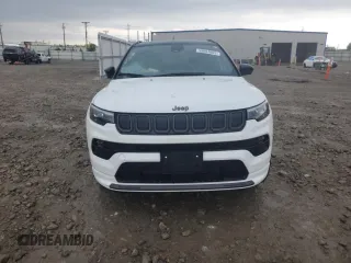 2022 Jeep Compass High Altitude с VIN 3C4NJDCB8NT211481, выставлен на аукционе Copart как лот 59004085 с пробегом 6 459 миль миль и Списание • Salvage title. История ставок и продаж доступна на DreamBid. Изображение 5.